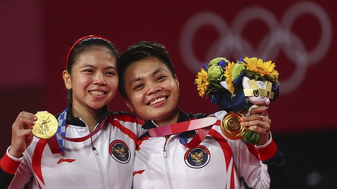 raih-5-medali-di-olimpiade-tokyo-2020-indonesia-bikin-malu-malaysia-hingga-thailand-biVkohK5iY